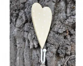 Cream heart coat hook