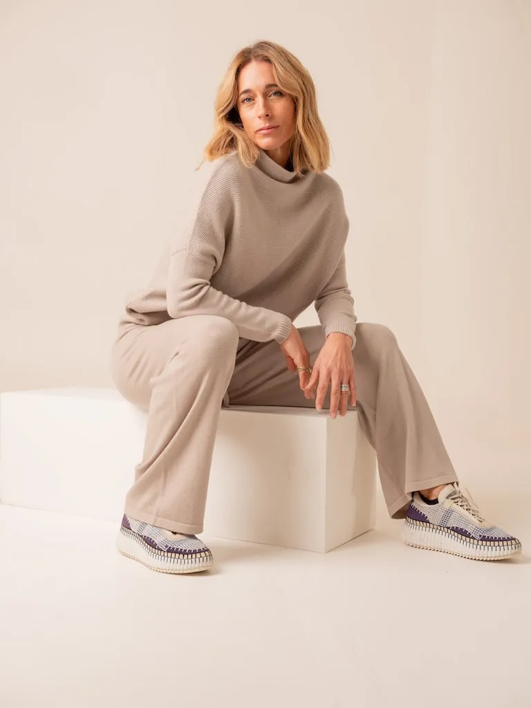 Harpers Emporium Funnel Cashmere in Marbello